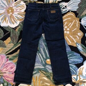 Wrangler Men's Dark Blue Denim Jeans - Classic Straight Fit 32x32